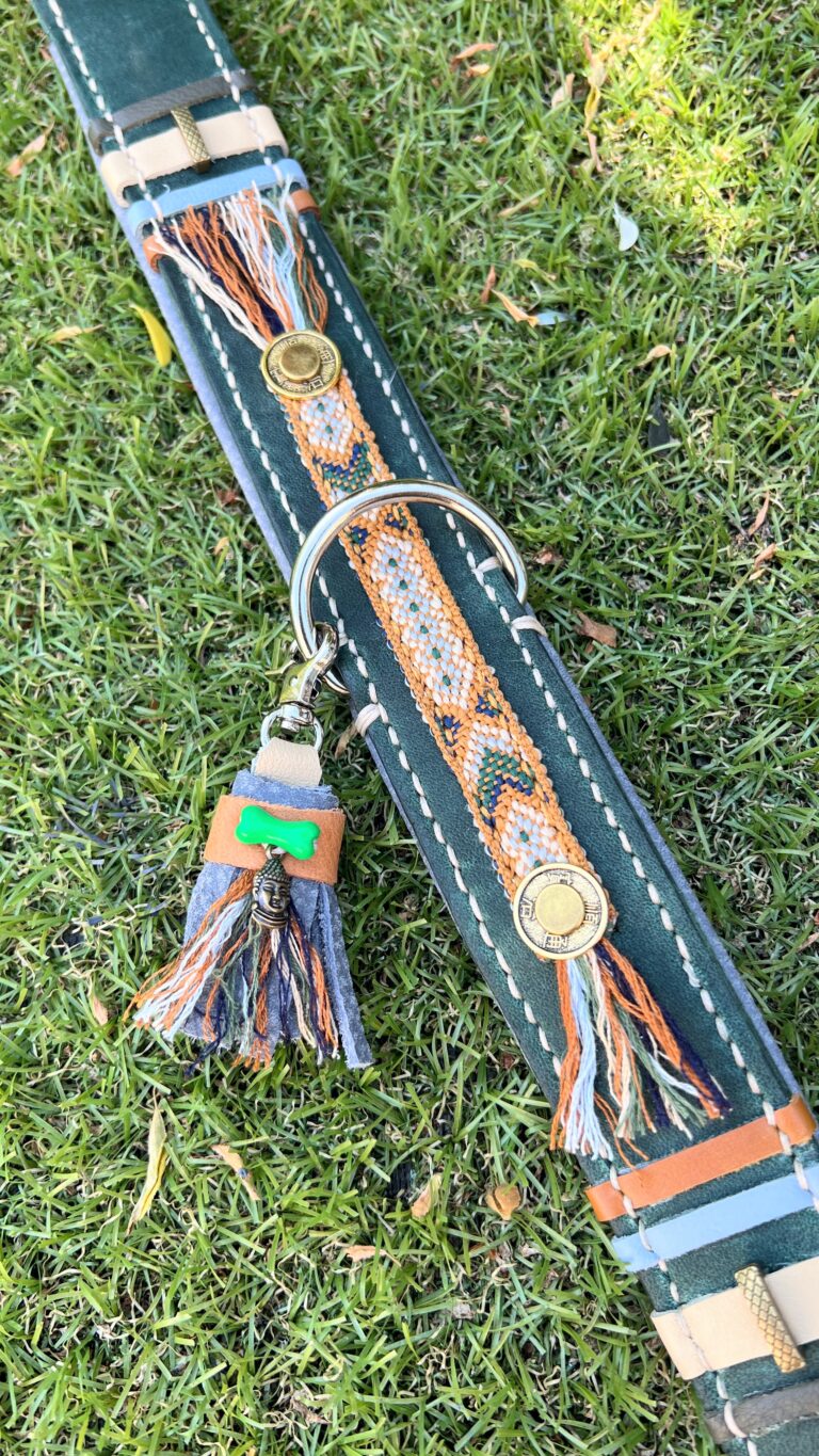 Donkergroen leer met boho en nappa decor